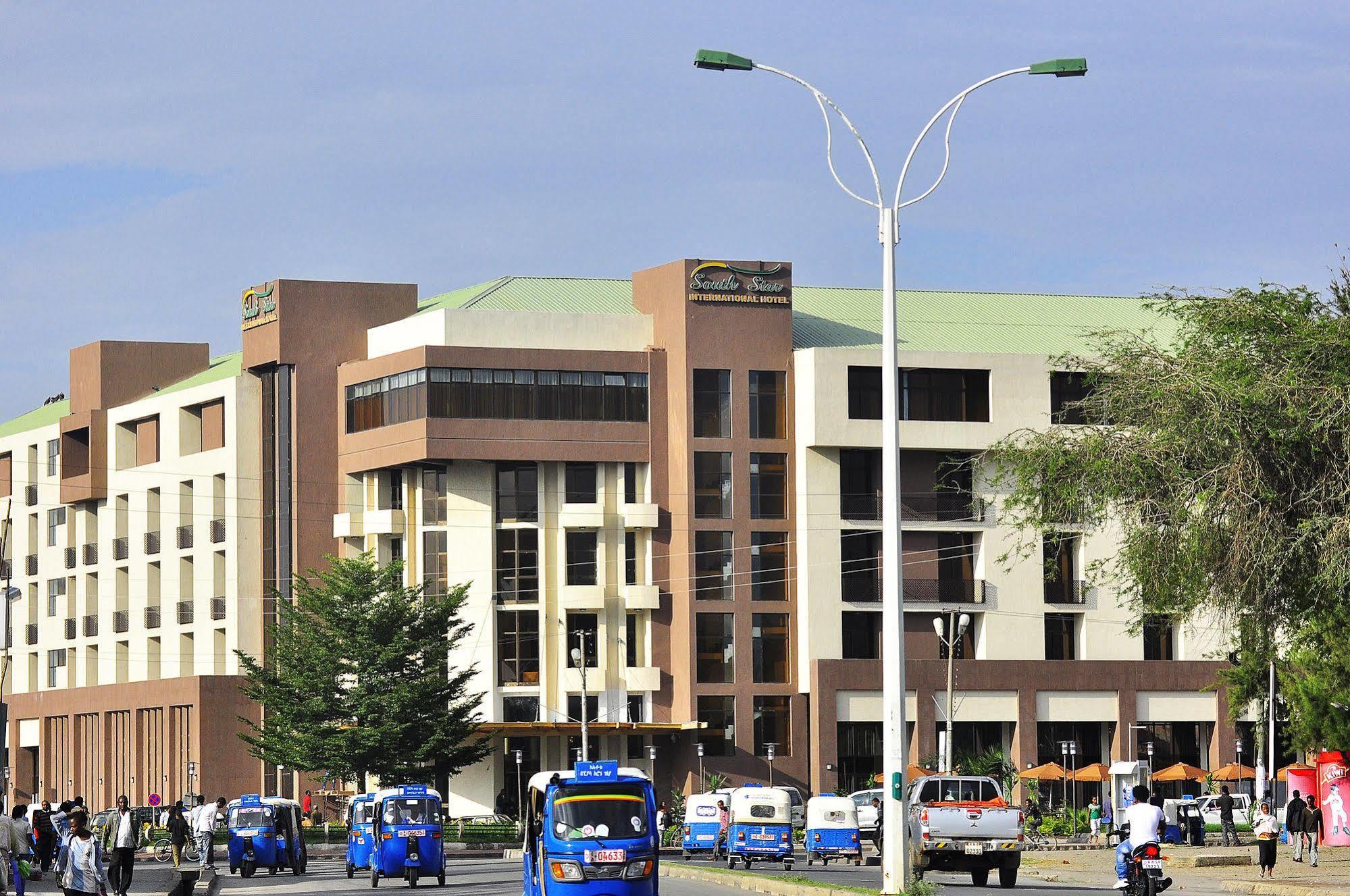 South Star International Hotel Awassa Esterno foto