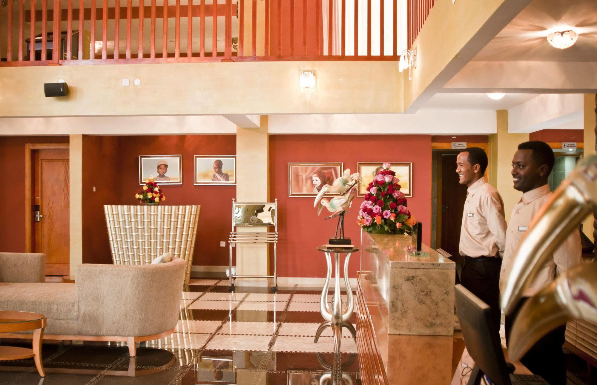 South Star International Hotel Awassa Esterno foto
